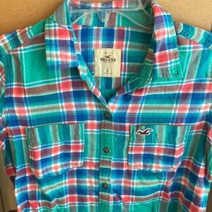 Hollister plaid flannel button down S